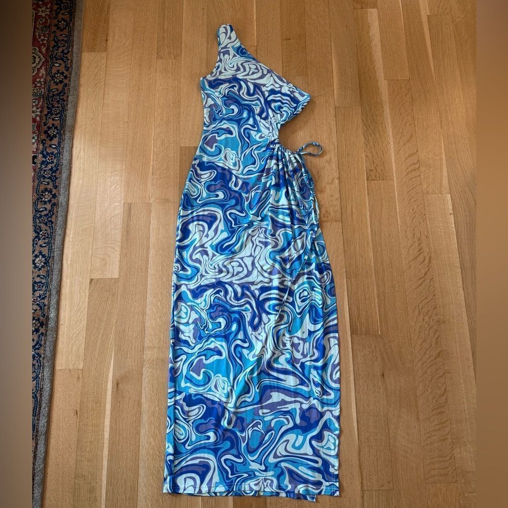 SHEIN Blue and White Patterned Dress